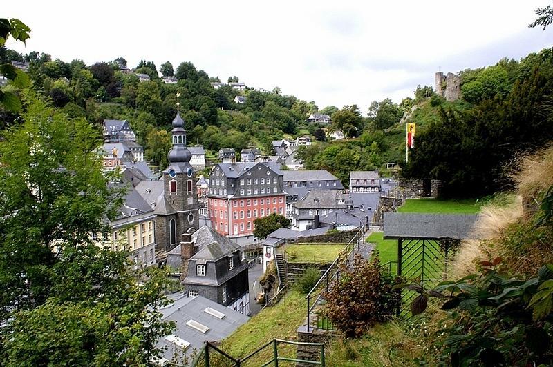 مبيت وإفطار مونشاو Gaestehaus Luise الغرفة الصورة